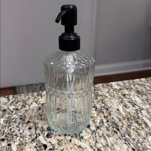 Crystal Patterned Glass Soap Dispenser with Black Pump